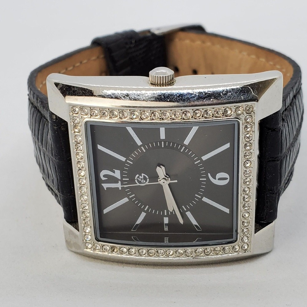 GEGRGE 38MM Women's Watch Crystal Bezel Black Leather Band Straps New Battery‎